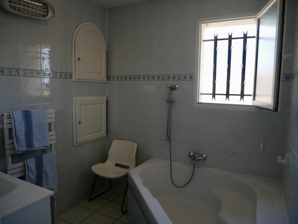 Nature Hostel La Ciotat Bagian luar foto
