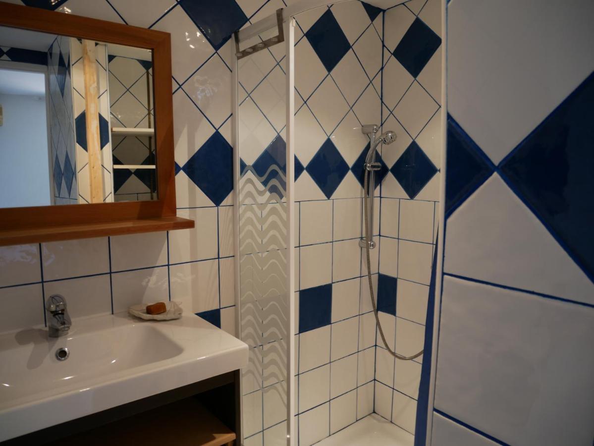 Nature Hostel La Ciotat Bagian luar foto